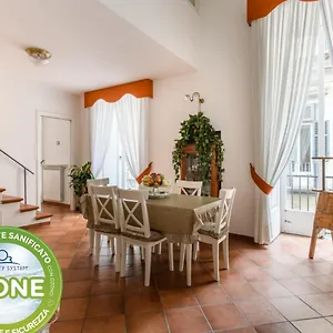 Residenza Reale Holiday home Naples
